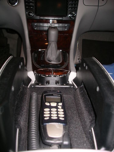 Mercedes benz 211 handy - benz,