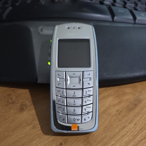 Nokia 3120 handy - nokia,